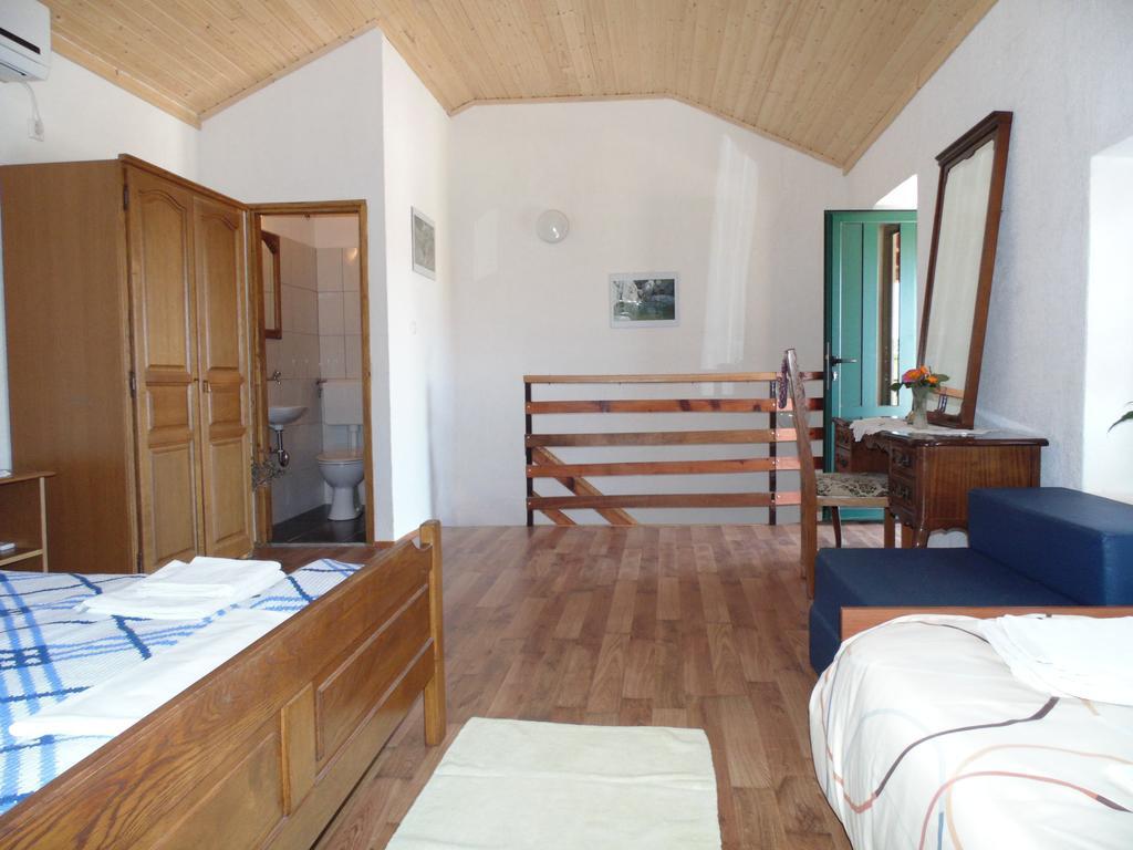 Holiday Home Paklenica Starigrad Paklenica Dış mekan fotoğraf
