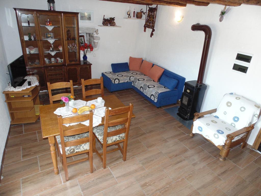 Holiday Home Paklenica Starigrad Paklenica Dış mekan fotoğraf