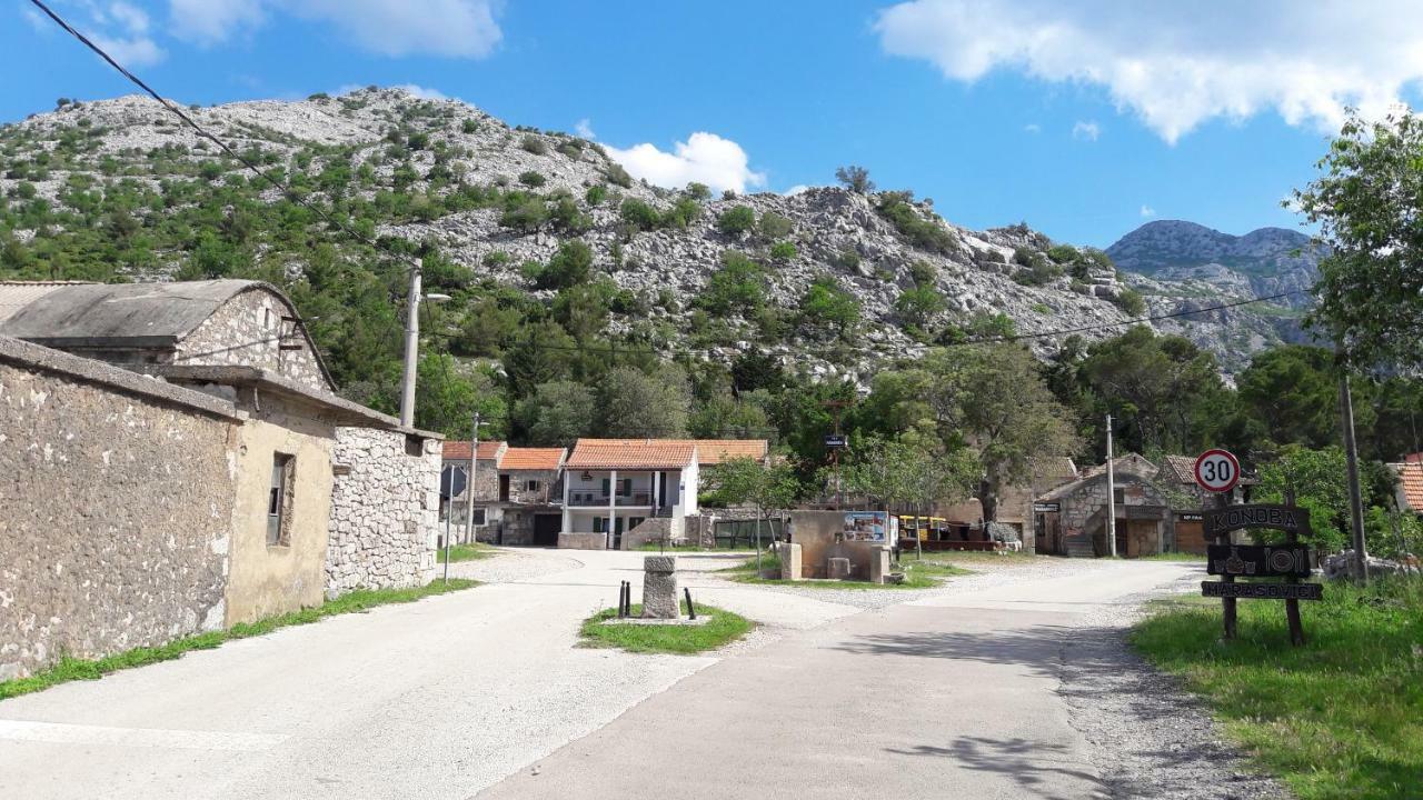 Holiday Home Paklenica Starigrad Paklenica Dış mekan fotoğraf